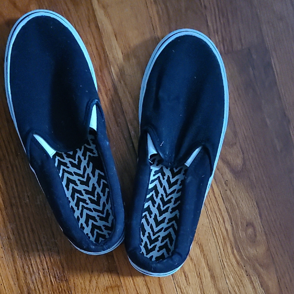 Faded Glory Black and White Slip-on Shoes